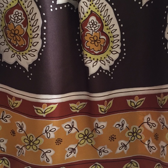 100% Silk Peserico Skirt - Picture 3 of 5